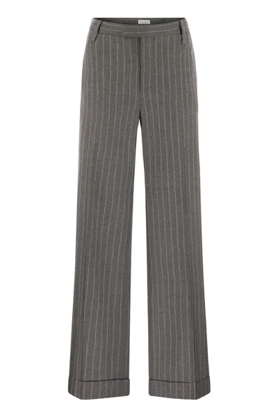 BRUNELLO CUCINELLI BRUNELLO CUCINELLI LOOSE FLARED TROUSERS IN VIRGIN WOOL MOULINÉ PINSTRIPE WITH BEADWORK