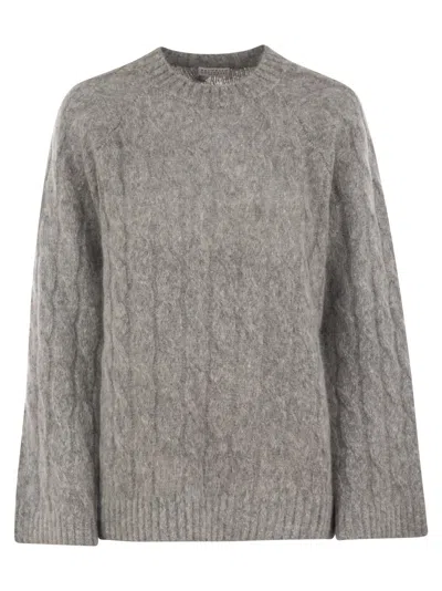 BRUNELLO CUCINELLI BRUNELLO CUCINELLI WOMEN WOOL AND MOHAIR SWEATER WITH MONILI