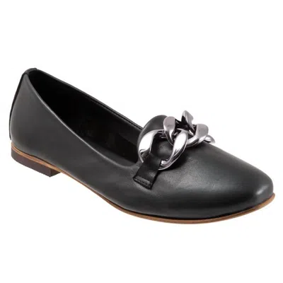 BUENO WOMEN'S ASTON FLAT IN BLACK