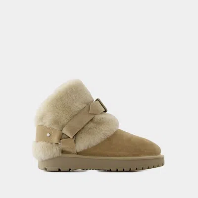 BURBERRY BURBERRY SNUG BOOTS