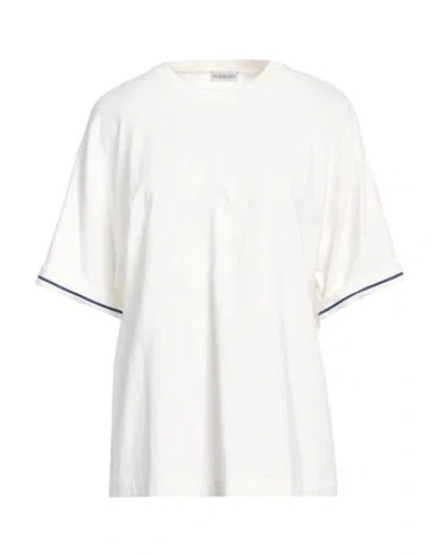BURBERRY BURBERRY WOMAN T-SHIRT WHITE SIZE M COTTON