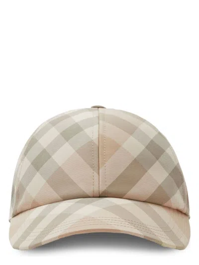 BURBERRY WOMEN'S BASEBALL CAP