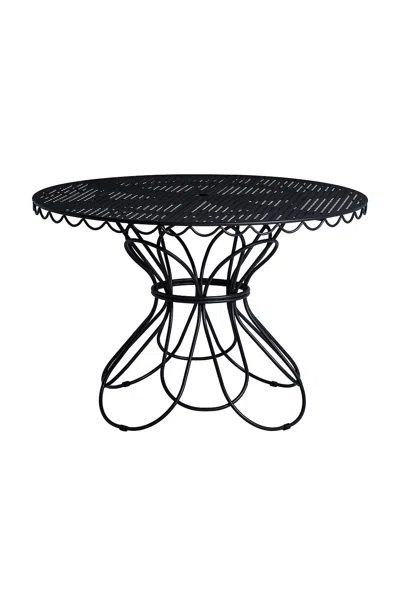 BUSINESS & PLEASURE AL FRESCO DINING TABLE