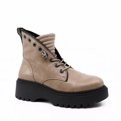 BUSSOLA WOMEN'S FAYE BOOTS IN TAUPE
