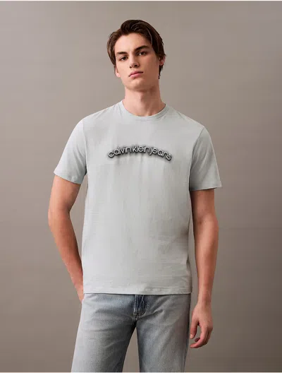 CALVIN KLEIN JEANS EST.1978 CALVIN KLEIN MEN'S ARCHED LOGO GRAPHIC CLASSIC T-SHIRT