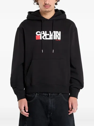 CALVIN KLEIN LOGO-DETAIL HOODED SWEATSHIRT