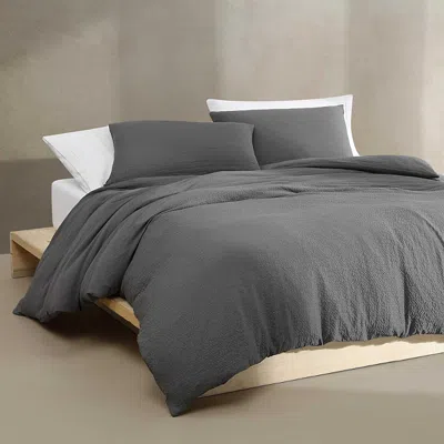 CALVIN KLEIN SEERSUCKER 3 PIECE DUVET COVER SET, QUEEN