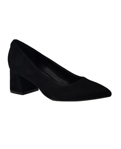 CALVIN KLEIN WOMEN'S LENOTT POINTY TOE PUMPS