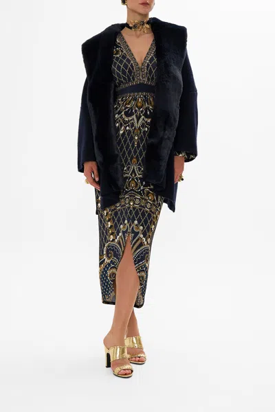 CAMILLA KNIT RELAXED LAYER WITH FAUX FUR DANCE WITH THE DUKE