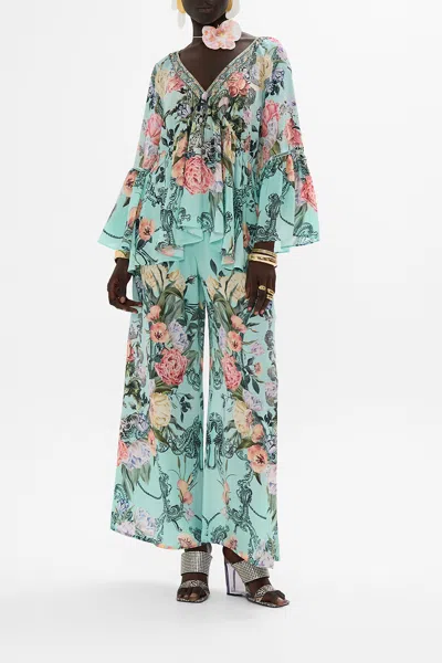 CAMILLA RAGLAN BLOUSE WITH SLEEVE RUFFLE PETAL PROMISE LAND