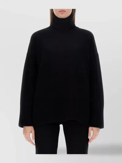 CANADA GOOSE OVERSIZED KNIT SWEATER SIDE SLITS