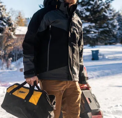 CATERPILLAR MEN'S TRITON WATERPROOF INSULATED JACKET IN BLACK