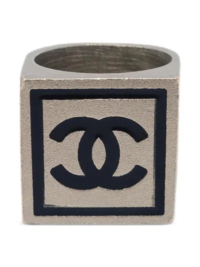 CHANEL 2002 CC RING