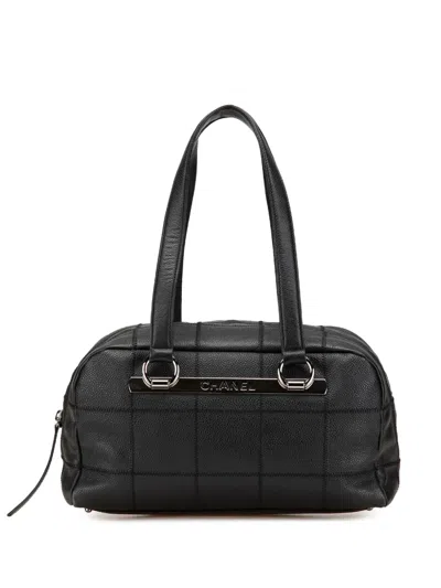 CHANEL 2004-2005 CHOCO BAR CAVIAR SHOULDER BAG