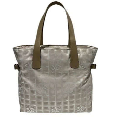 CHANEL CHANEL BEIGE NYLON CANVAS LEATHER TOTE BAG (PRE-OWNED)