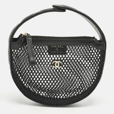 CHANEL BLACK QUILTED LEATHER AND MESH MINI ROUND HOBO