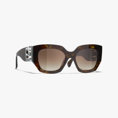 CHANEL BUTTERFLY SUNGLASSES