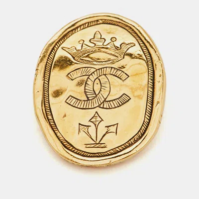 CHANEL CC CROWN MOTIF GOLD TONE PIN BROOCH