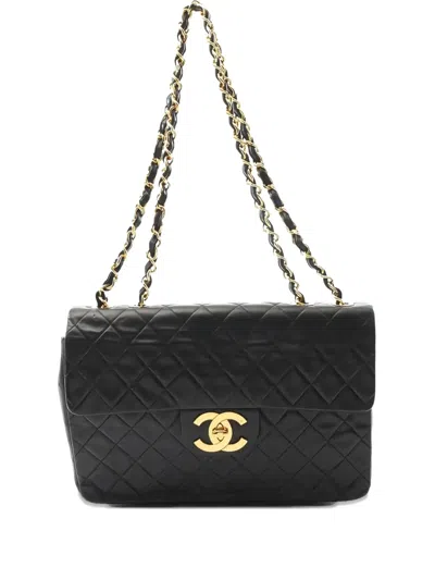 CHANEL CLASSIC FLAP SHOULDER BAG