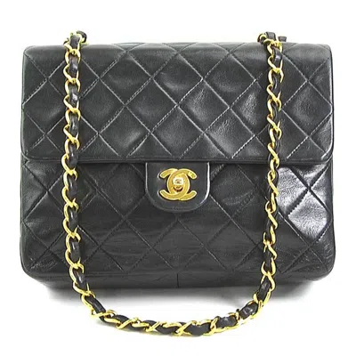 CHANEL LEATHER METAL SHOULDER BAG (PRE-OWNED)