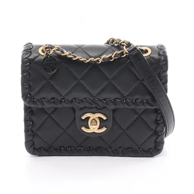 CHANEL MATELASSE LEATHER SHOULDER BAG (PRE-OWNED)