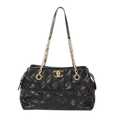 CHANEL MATELASSE LEATHER SHOULDER BAG (PRE-OWNED)