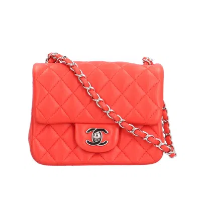 CHANEL MATELASSE LEATHER SHOULDER BAG (PRE-OWNED)