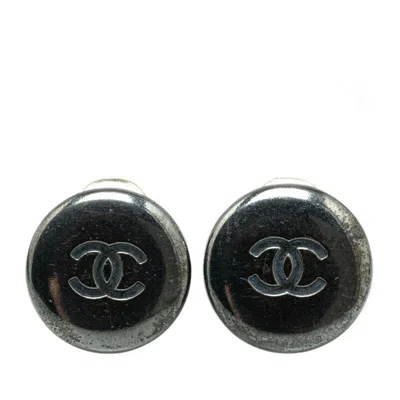 CHANEL METAL CLIP EARRINGS (PRE-OWNED)