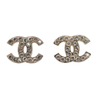 CHANEL METAL STUD EARRINGS (PRE-OWNED)