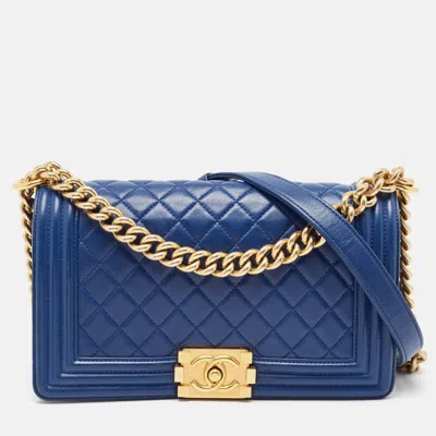 CHANEL NAVY BLUE QUILTED LEATHER MEDIUM BOY FLAP BAG