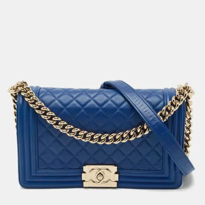 CHANEL NAVY BLUE QUILTED LEATHER MEDIUM CLASSIC BOY FLAP BAG