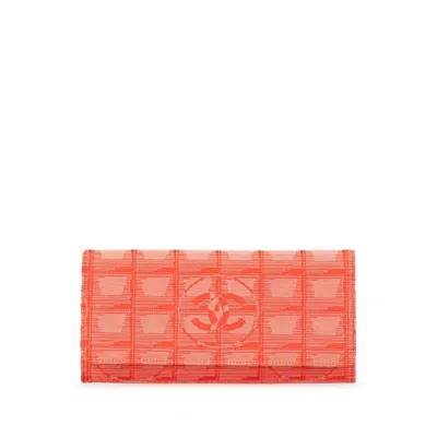 CHANEL CHANEL NEW TRAVEL LINE RED COLOR CANVAS LEATHER LONG WALLET (BI-FOLD) (PRE-OWNED)