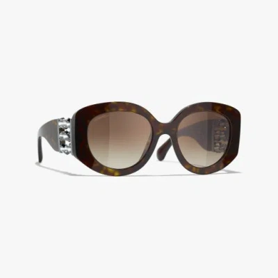 CHANEL OVAL SUNGLASSES