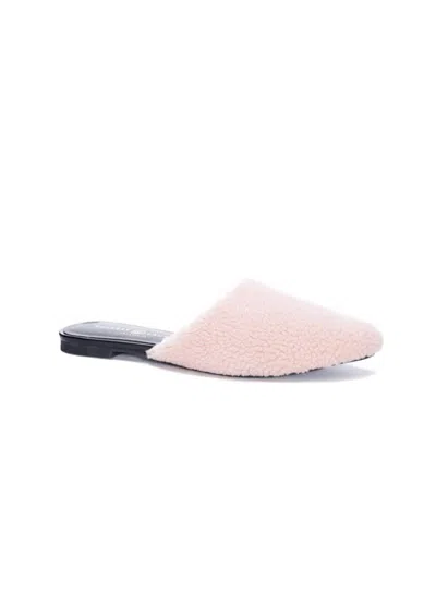 CHINESE LAUNDRY WOMEN'S FURRY FLAT MULES IN PINK