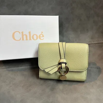 CHLOÉ C PENDANT KNOT WALLET