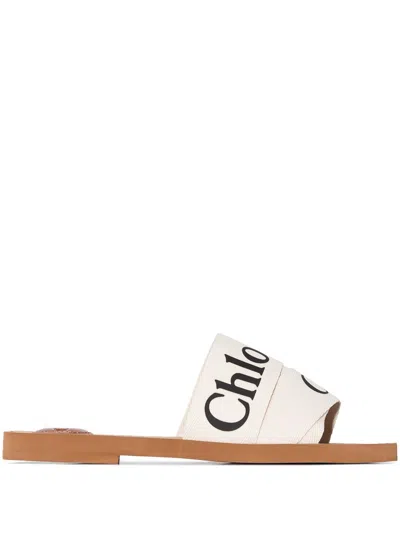 CHLOÉ CHLOÉ WOMEN WHITE, LINEN, ALL-OVER LOGO PRINT AND LOW STACKED HEEL.