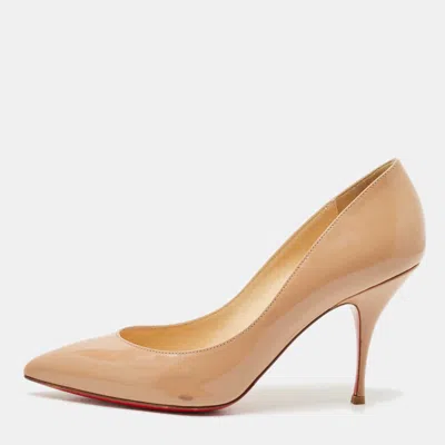 CHRISTIAN LOUBOUTIN BEIGE PATENT LEATHER PIOU PIOU PUMPS SIZE 38