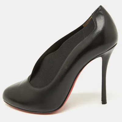 CHRISTIAN LOUBOUTIN BLACK BAND AND LEATHER TOOT COUVERTE PUMPS SIZE 38