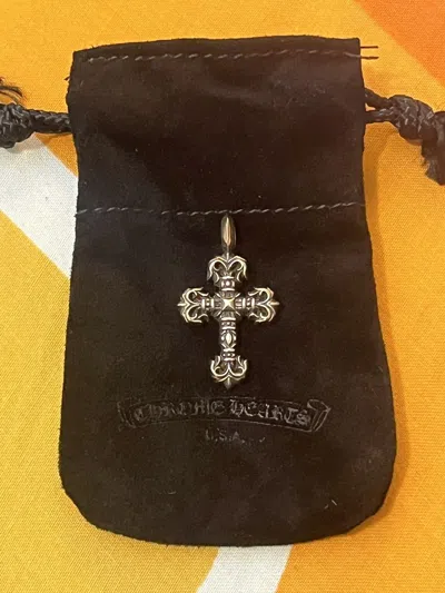 CHROME HEARTS FILIGREE CROSS PENDANT