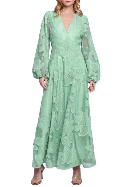 CIEBON CIEBON SARILLA LONG SLEEVE LACE GOWN