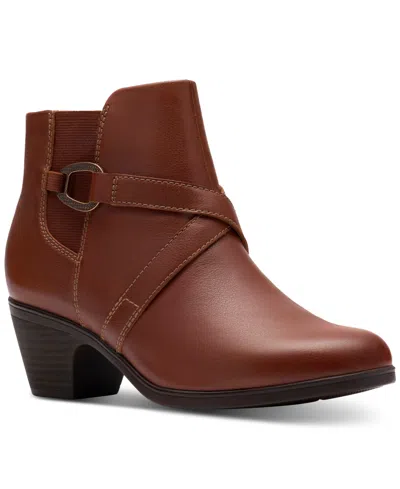 CLARKS COLLECTION WOMEN'S EMILY2 HENLEY WEDGE BOOTIES