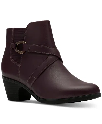 CLARKS COLLECTION WOMEN'S EMILY2 HENLEY WEDGE BOOTIES