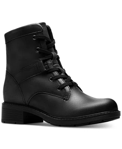 CLARKS COLLECTION WOMEN'S HEARTH PARKER BLOCK HEEL BOOTIES