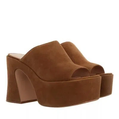 COACH COACH BOBI SUEDE PLATFORM SANDAL COCONUT WHITE NEU & OVP 1353174