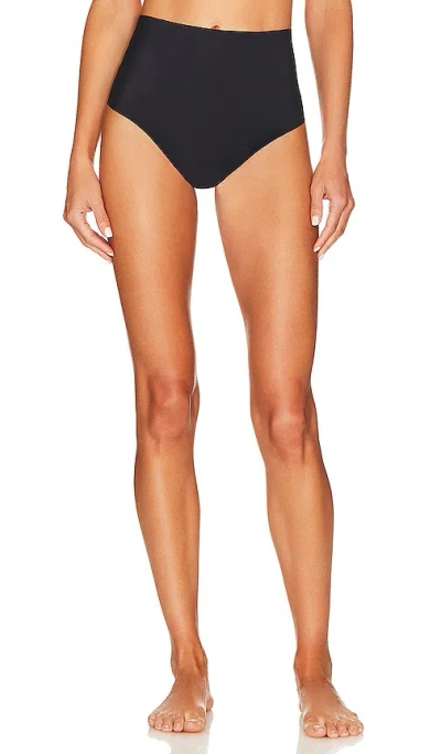 COMMANDO ZONE SMOOTHING THONG