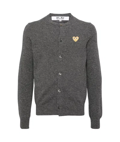 COMME DES GARÇONS PLAY COMME DES GARÇONS PLAY LOGO PATCH KNITTED CARDIGAN