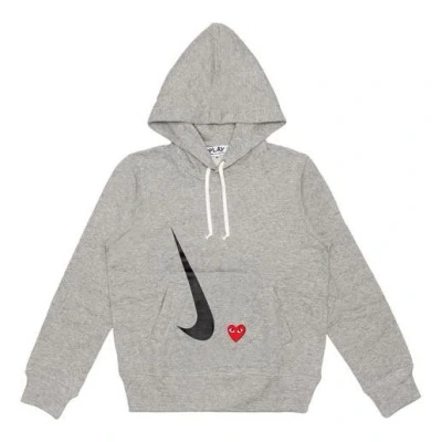 COMME DES GARÇONS PLAY (WMNS) COMME des GARCONS PLAY x Nike Crossover play together Series Love Logo Hoodie 'Grey'