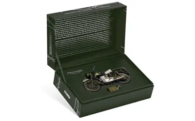 CORGI TRIUMPH TR6 TROPHY MOTORCYCLE DARK GREEN (WEATHERED) "THE GREAT ESCAPE" (1963) MOVIE DIECAST MODEL B