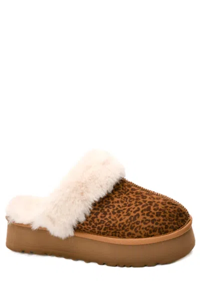 CORKYS FOOTWEAR WOMEN CUDDLE UP SLIPPER IN MINI LEOPARD