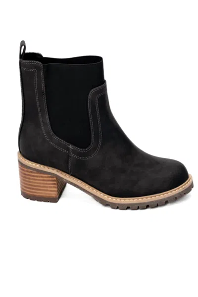 CORKYS FOOTWEAR WOMEN'S DOOHICKEY BOOTS IN BLACK